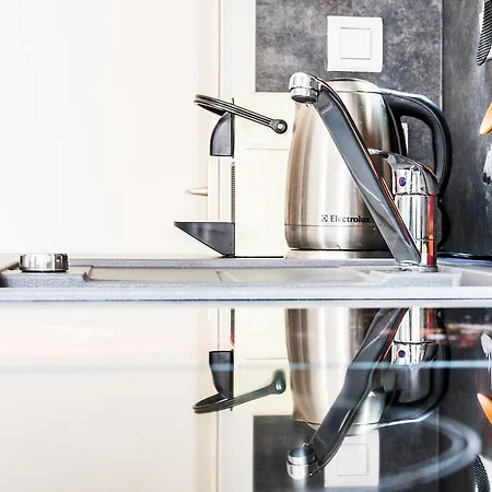 Chez Barbara Apartment *